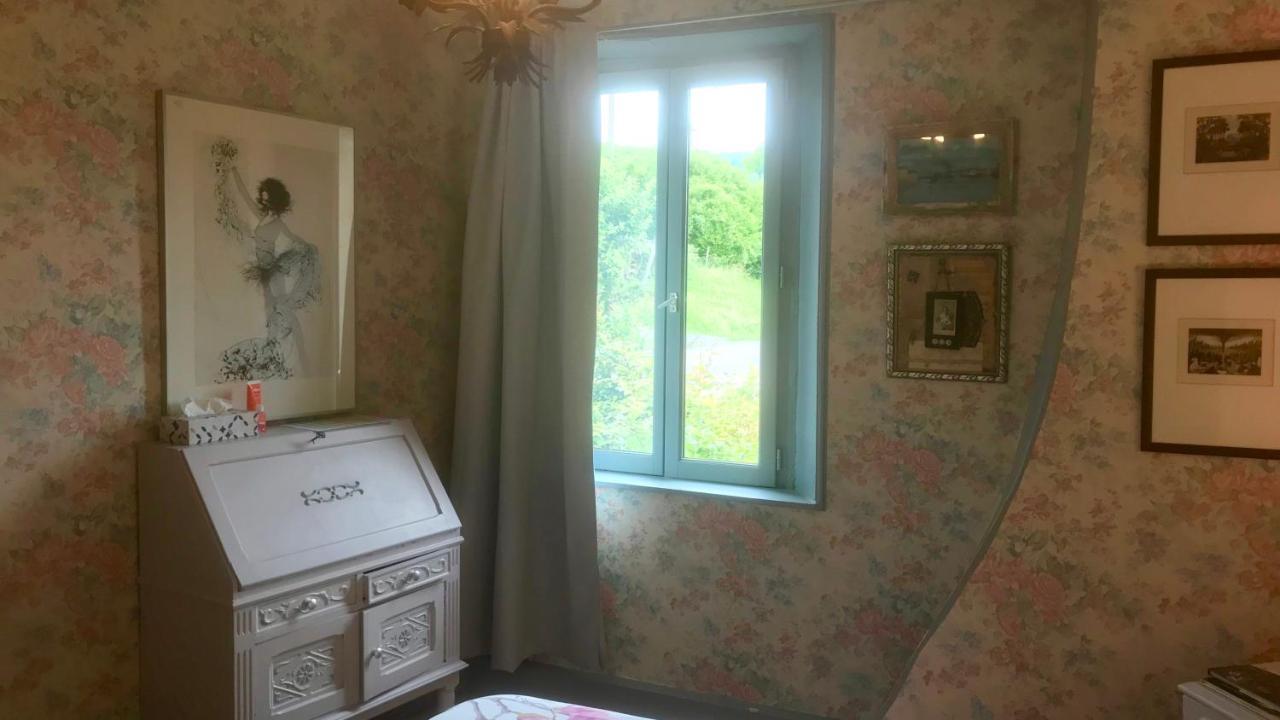 Le Surmelin Bed & Breakfast 'Ombres' Baulne-en-Brie Exterior foto